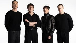 Paul Mescal, uno de los actores de moda, se colgará el bajo de ‘Macca’. Harris Dickinson, el becario convertido en amante de la ejecutiva Nicole Kidman en ‘Babygirl’, dará vida a Lennon. Joseph Quinn, visto en ‘Stranger things’ y contratado para hacer de Antorcha Humana en los próximos filmes Marvel, será Harrison. Y Barry Kheogan –‘El sacrificio de un ciervo sagrado’, ‘Saltburn’, ‘Bird’– se metamorfoseará en Ringo.