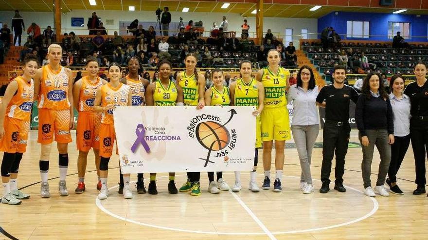 El basket femenino protesta por la violencia contra la mujer