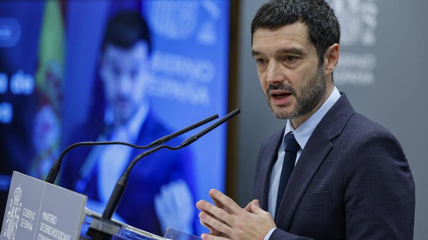 Bustinduy anuncia una sanción de 64 millones a Airbnb y se compromete a "poner coto a la especulación con la vivienda"