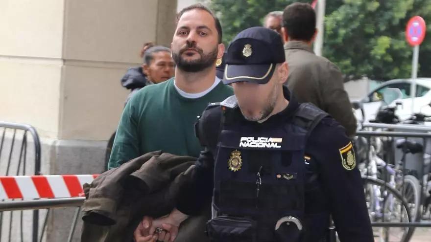 Antonio Tejado sale de la cárcel tras ordenar el juez su libertad sin fianza