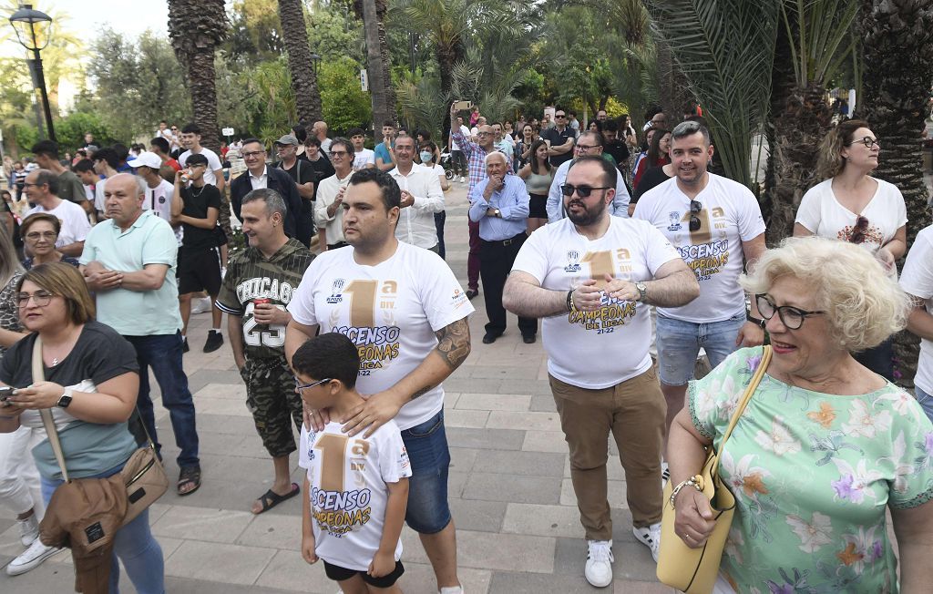 El Alhama ElPozo celebra el ascenso con su afición