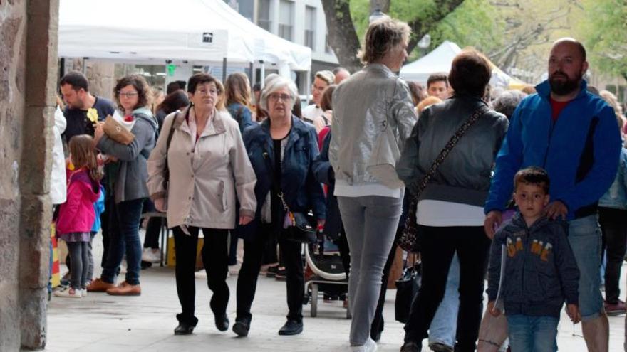 Solsona celebra la diada sortint a la tarda, després de treballar