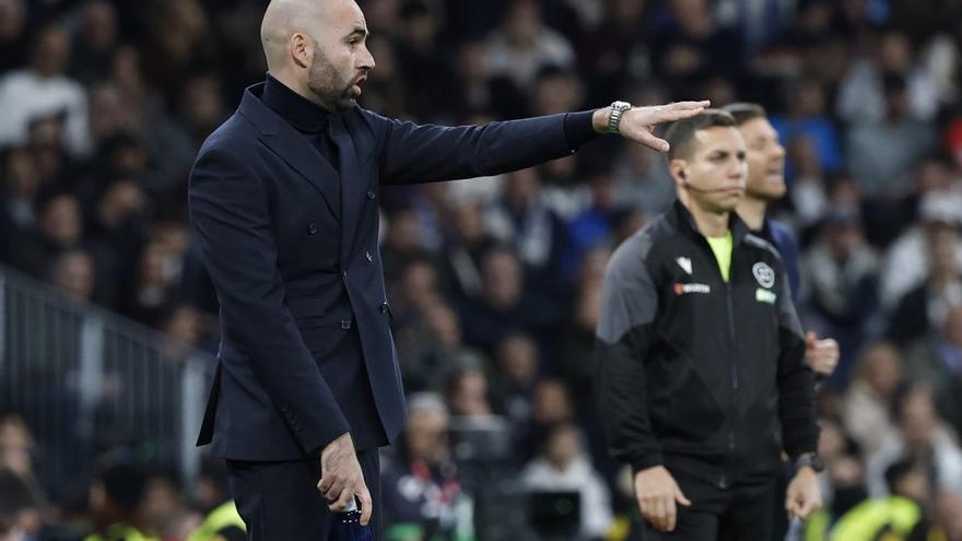 Claudio Giráldez,
el domingo 
en el Bernabéu.
 |  Chema Moya