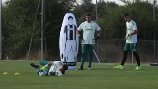 Carlos Calavia se une a la pretemporada zaragocista: "Un chaval de la ciudad siempre quiere jugar en el Real Zaragoza"
