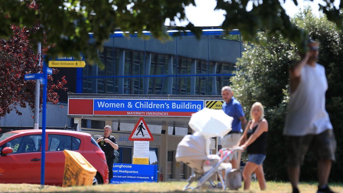 La entrada del Hospital Neonatal de Chester.