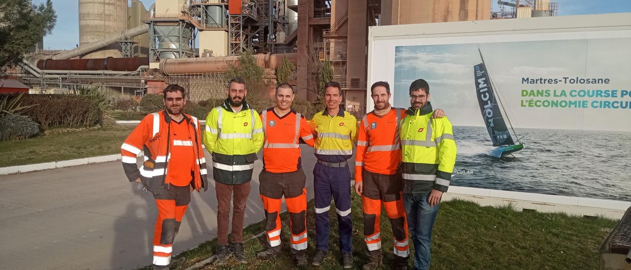 Miembros del equipo de Duro Felguera y Lafarge en Martres-Tolosane (Francia).