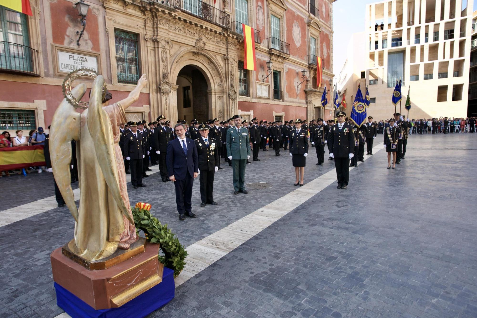 Las imágenes del acto de la Policía Nacional en Murcia por la Fiesta Nacional