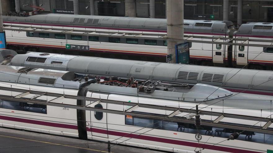 Trenes de Renfe en Atocha.