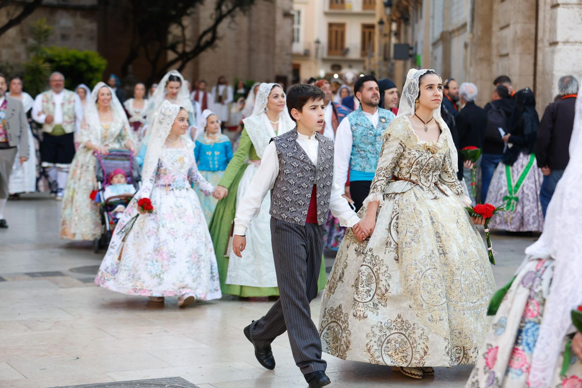 Búscate en el primer día de la Ofrenda en la calle San Vicente entre las 17:00 y las 18:00