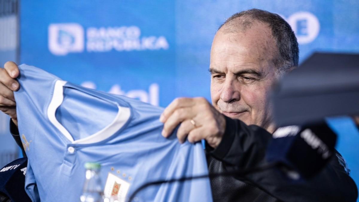 Bielsa, durante su rueda de prensa