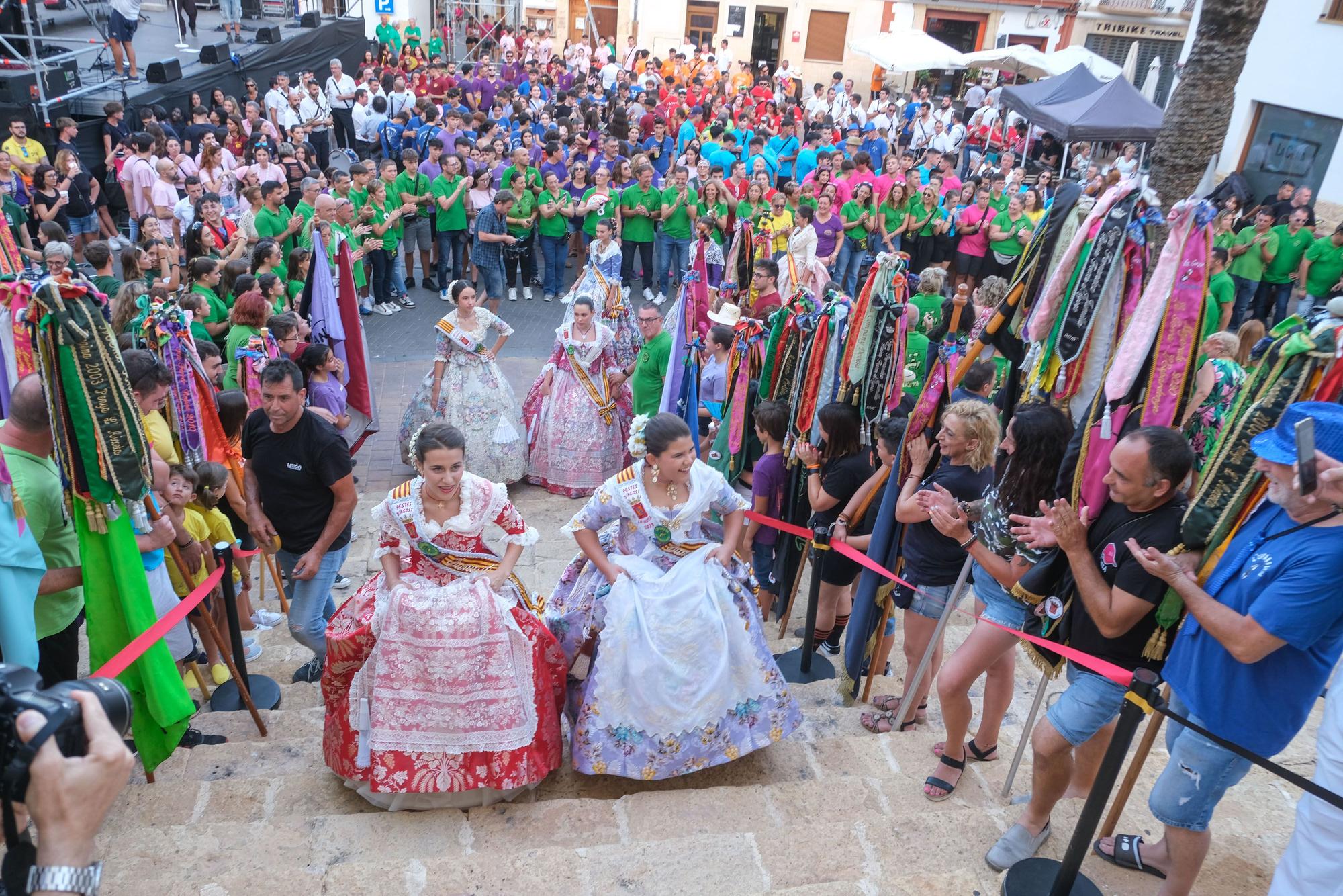 Así ha sido la Entrada de peñas de las fiestas de La Nucía