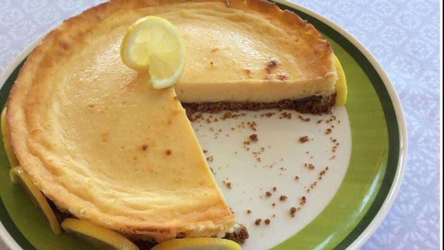 La receta de tarta de limón para principiantes que triunfa en redes