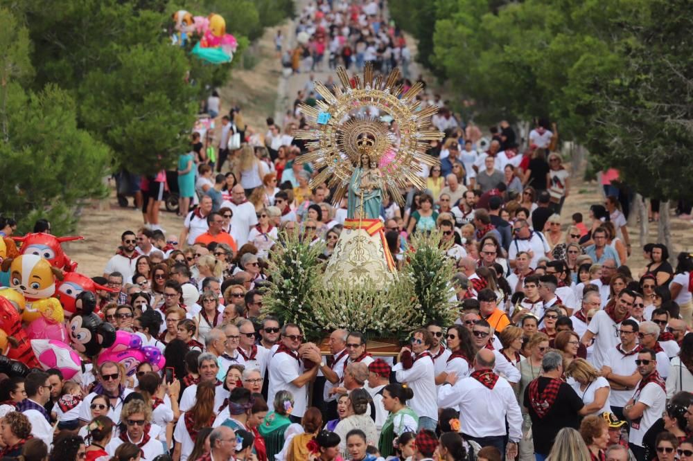 Benejúzar vive su día grande con la celebración de la festividad de la Virgen del Pilar