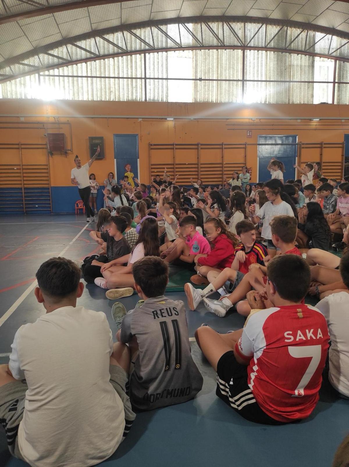 Espectáculo de magia en el colegio Virgen del Fresno.