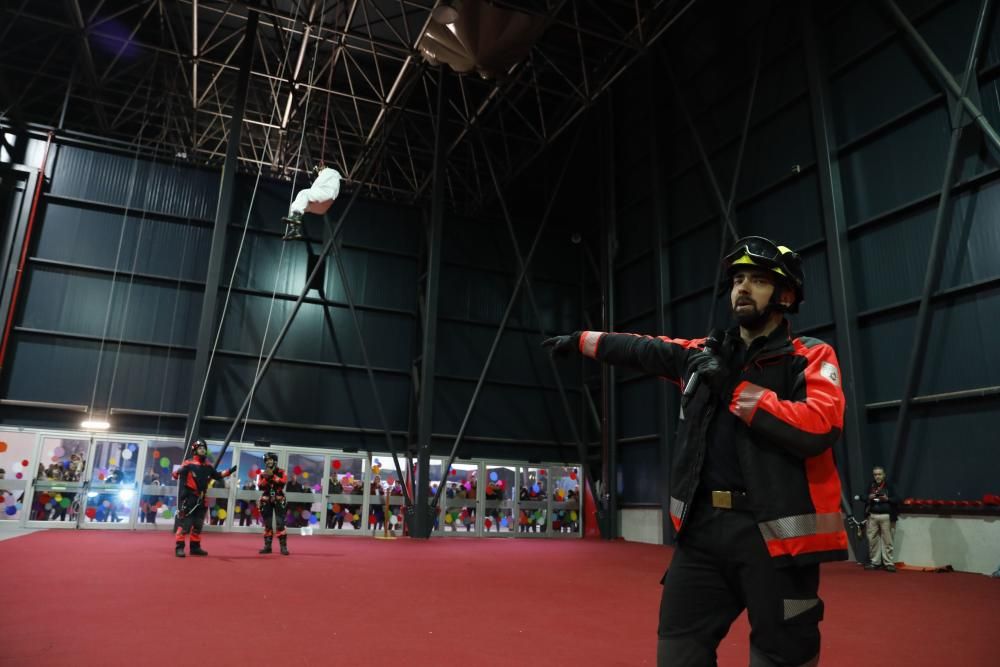 Exhibición de Bomberos Gijón en Mercaplana