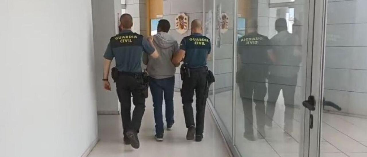 Detenido el hombre al que se buscaba por intentar matar a puñaladas a su pareja en Alicante