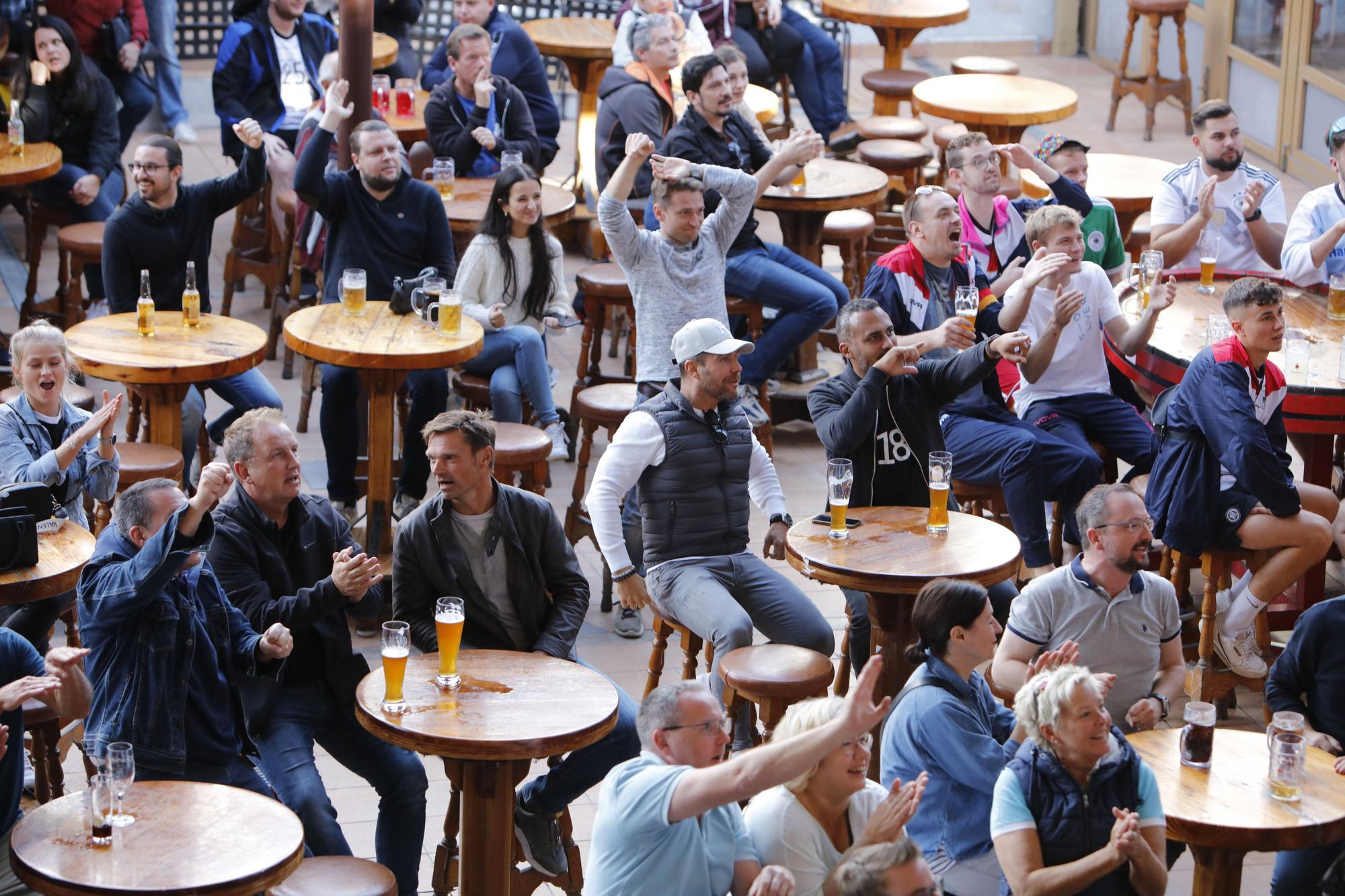 Eindrücke vom Deutschland-Spiel im Bierkönig auf Mallorca