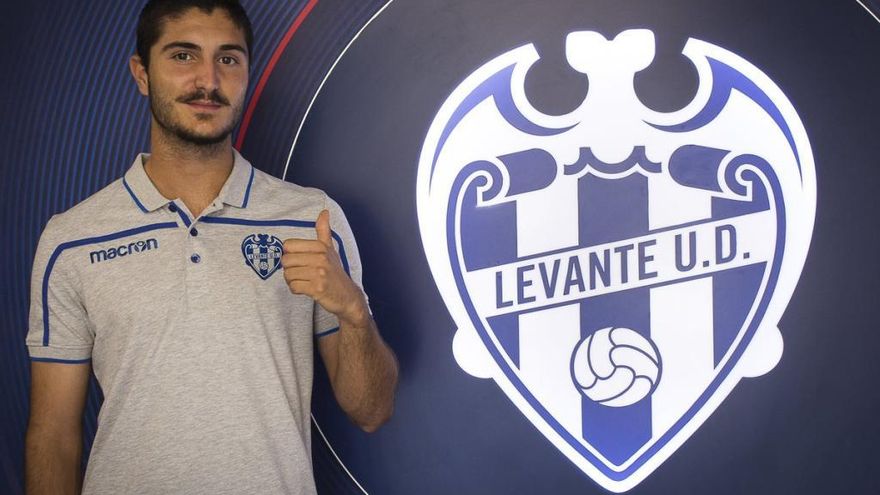 Pablo Serrano ficha por el Atlético Levante UD.