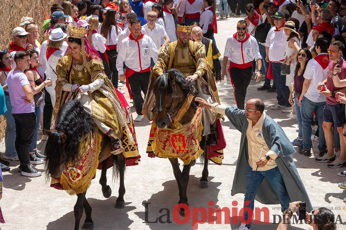 Moros y Cristianos en la mañana del dos de mayo en Caravaca