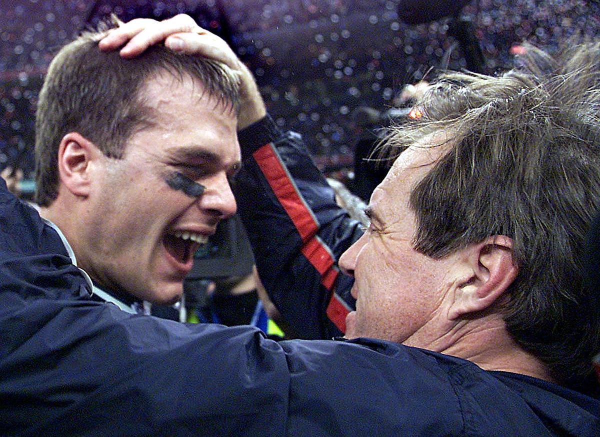Brady y Belichick, la pareja más ganadora de la historia de la NFL, tras vencer en la Superbowl 2002
