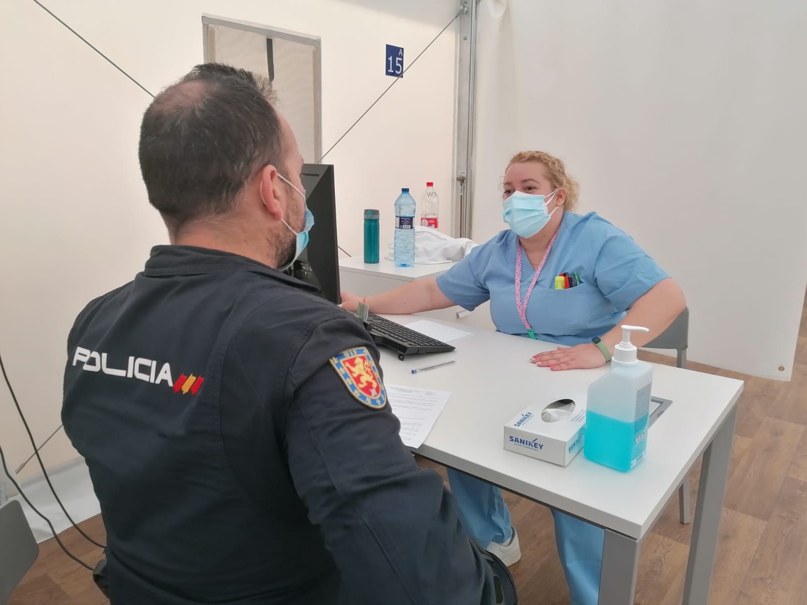 Sanitat retoma la vacunación con Astrazeneca a Cuerpos y Fuerzas de Seguridad del Estado