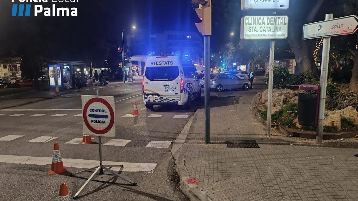 Uno de los controles realizados por la Policía Local de Palma esta fin de semana.
