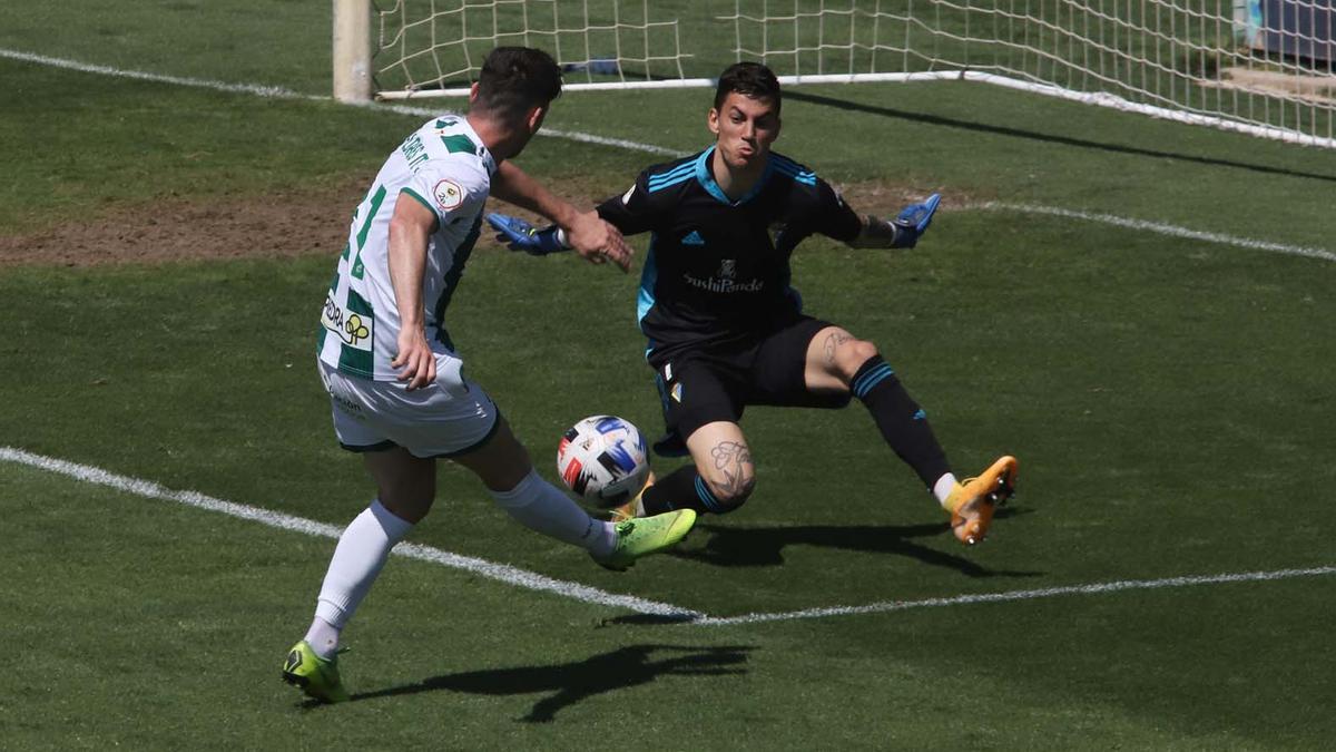 Las imágenes del Cádiz B - Córdoba CF