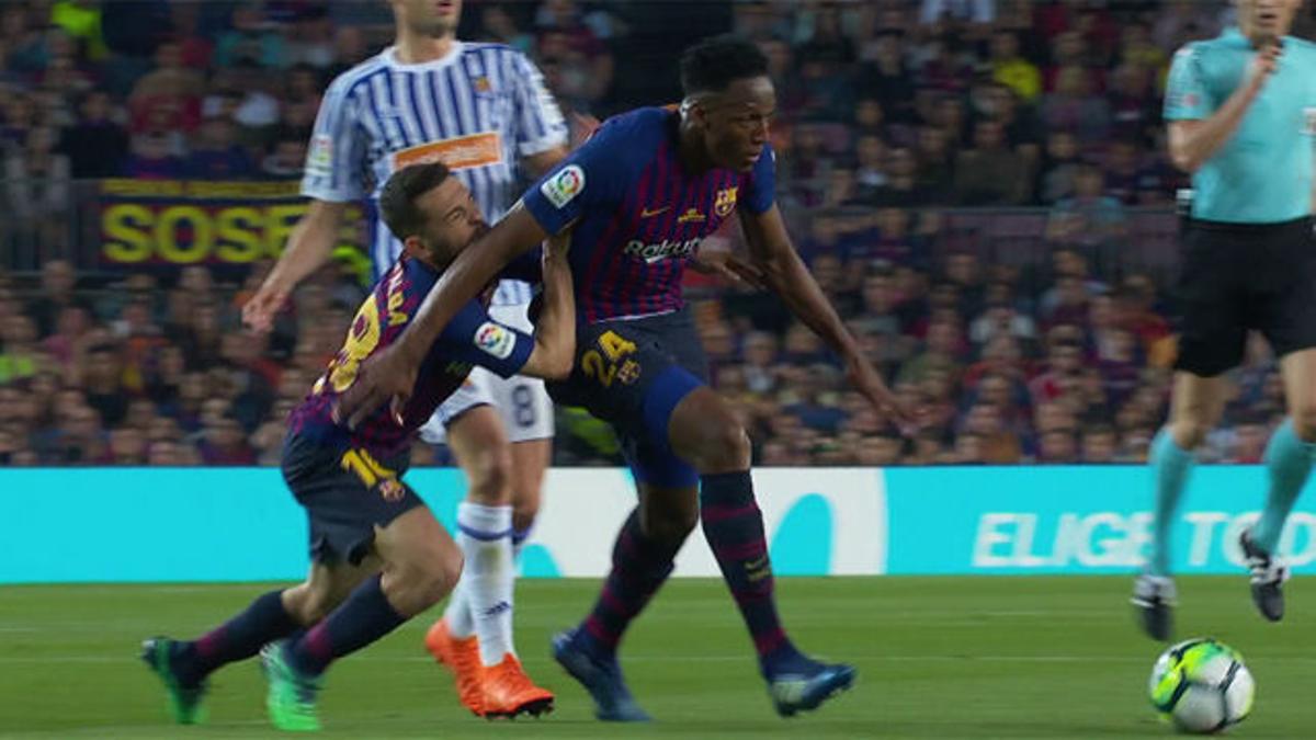 LALIGA | FC Barcelona - Real Sociedad (1-0): La entrada de Yerry Mina a Jordi Alba