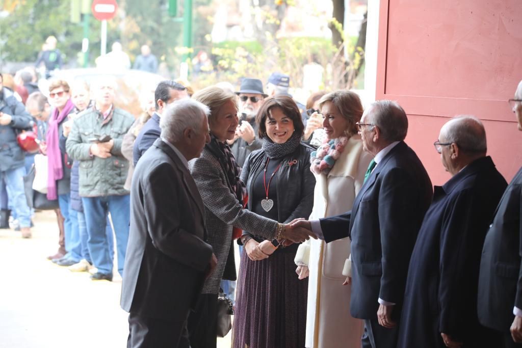 La Reina Sofía visita el Banco de Alimentos en Córdoba