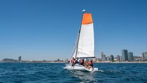 Barcelona acosta la vela a estudiants de primària