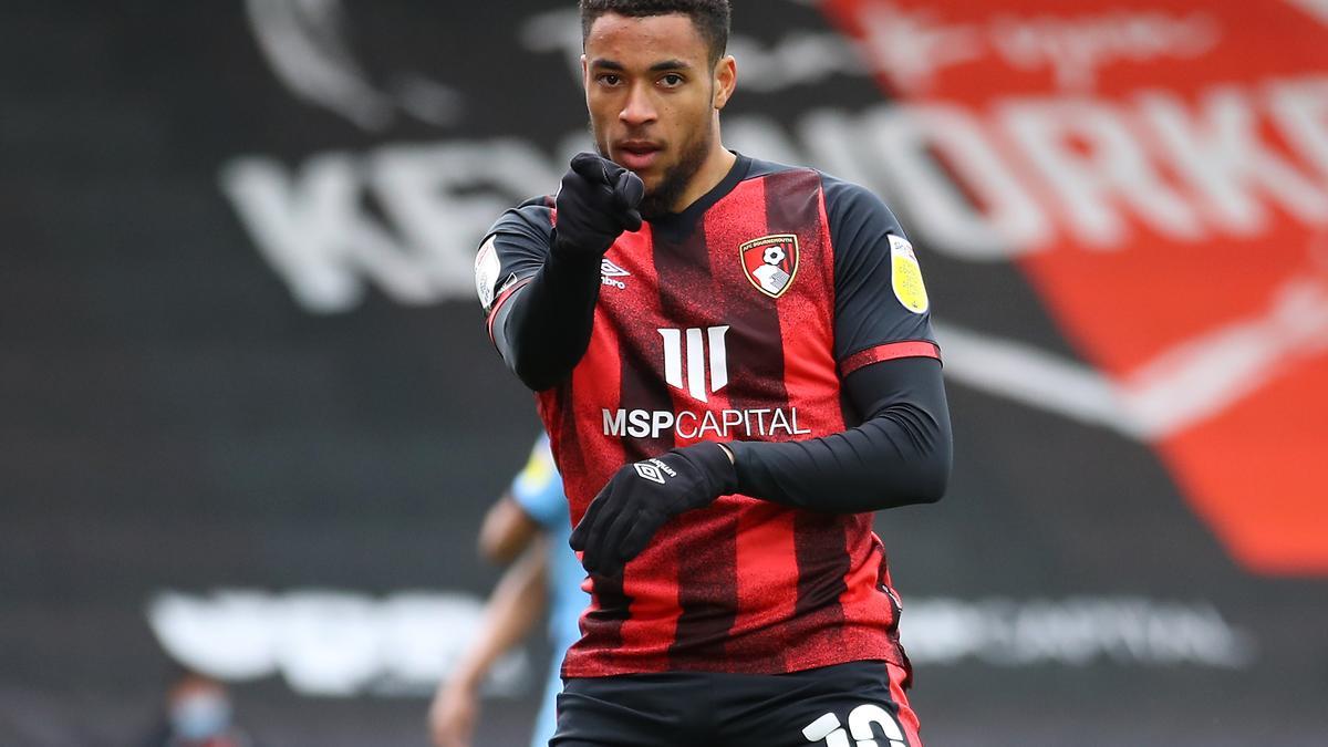 El holandés Arnaut Danjuma abandonará el Bournemouth para firmar por el Villarreal.