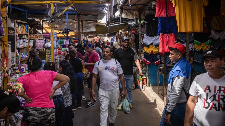 Millones de migrantes venezolanos no pueden votar pese al peso económico de sus remesas