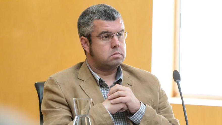 Gema Amor solicita al juez inhabilitar como cargo público a Leopoldo Bernabeu