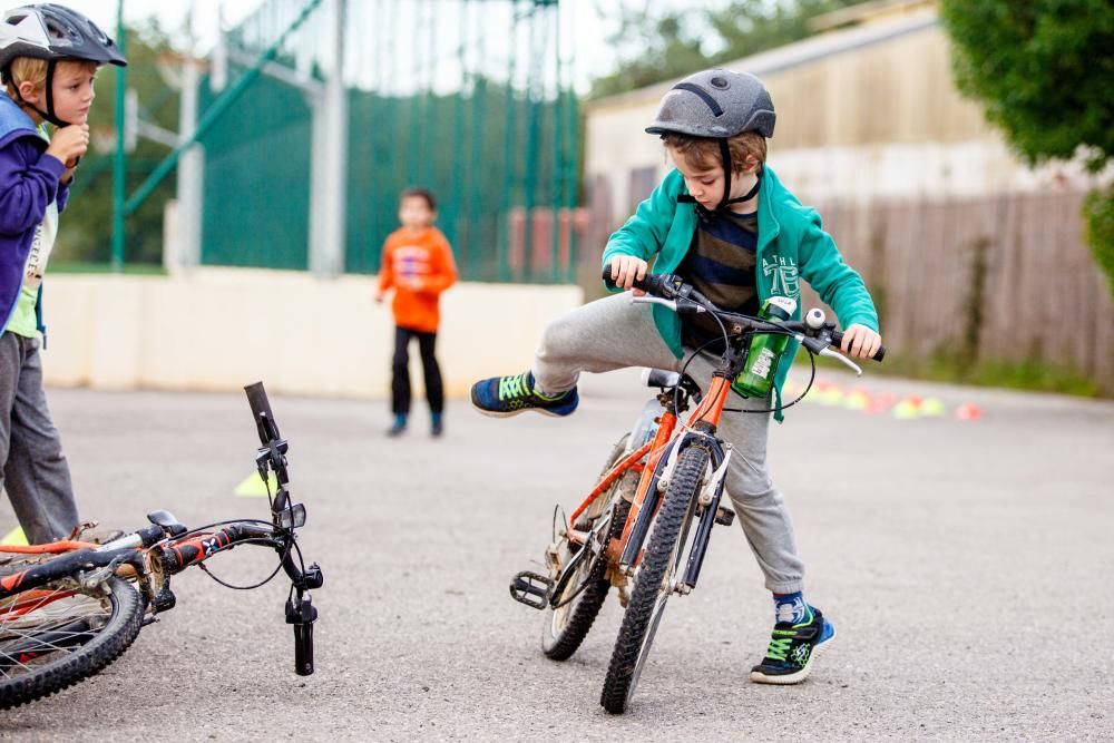 Por segundo año la escuela de iniciación al triatlón abre sus puertas a una ilusionante temporada de formación