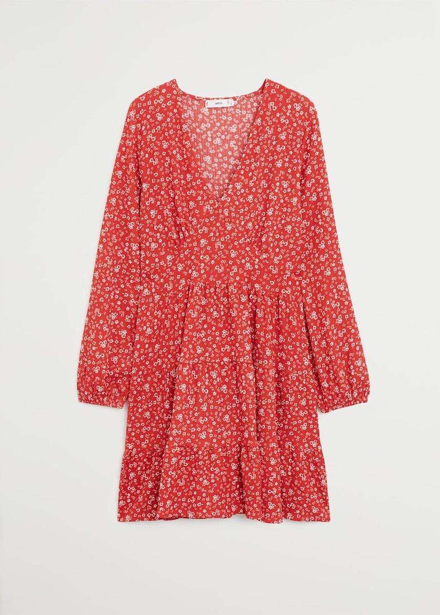 Vestido rojo con 'print' floral, de Mango (precio: 22,99 euros)