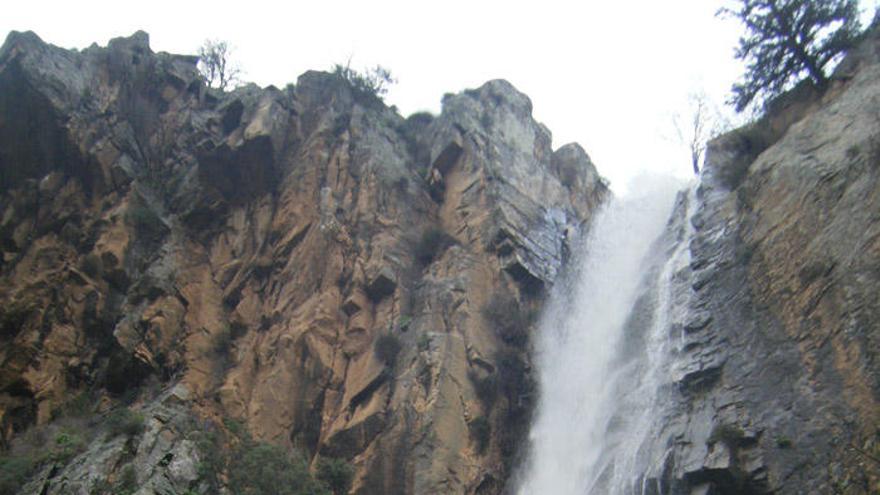 Cascada de La Escala, en Fermoselle.