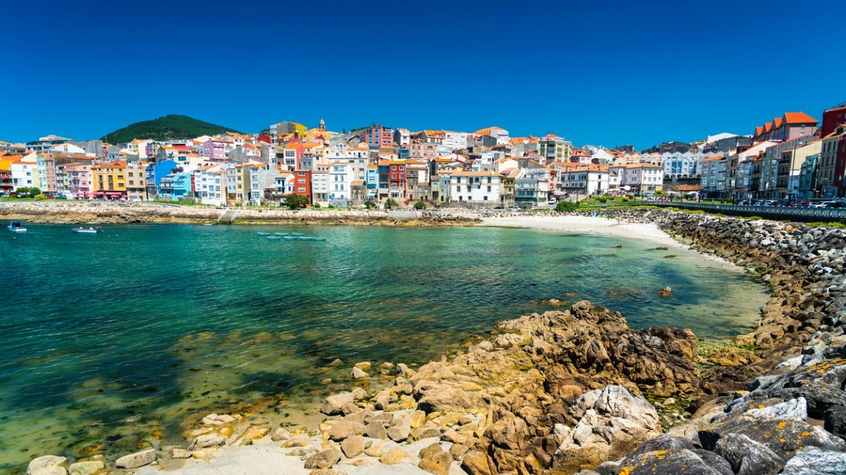 España sigue líder mundial en banderas azules: suma 642