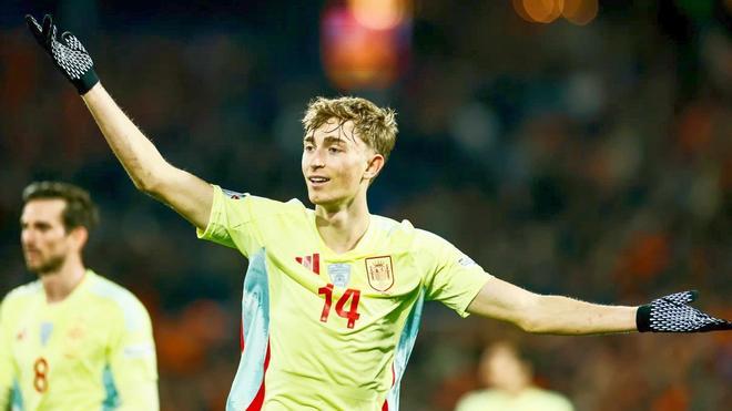 Mario Suárez, exjugador de fútbol, se moja sobre la lista de la selección tras hablar con De la Fuente: "Para mí no va Huijsen"