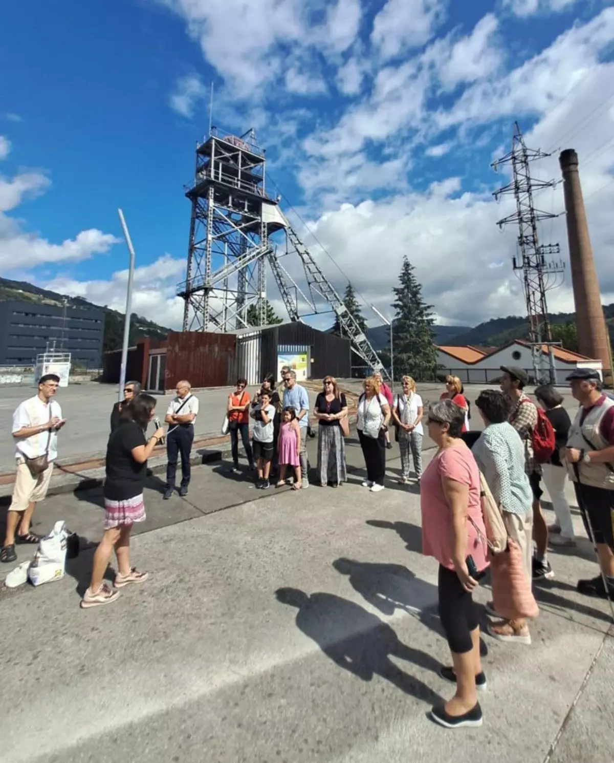 Mieres refuerza sus rutas guiadas para el final del verano: esta es la oferta