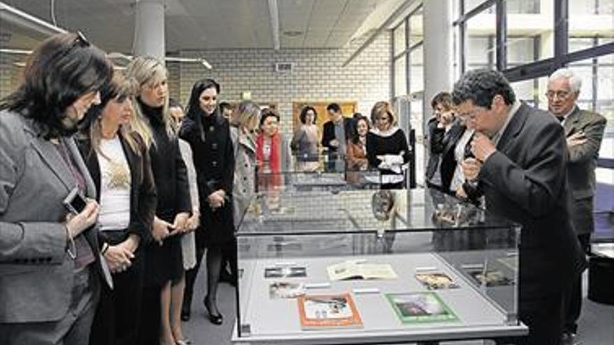 Una exposición recoge la imagen y la función   de la mujer durante la historia de las fiestas