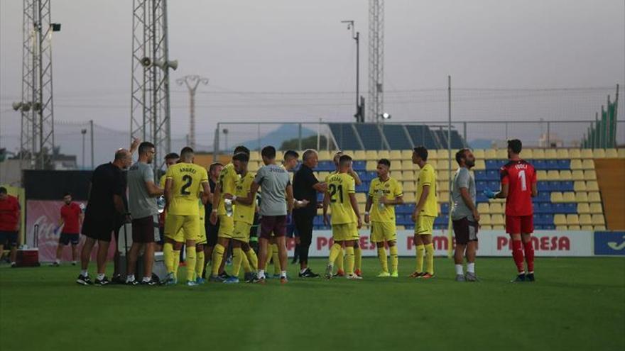 Álvarez avisa del partido «exigente» que espera al filial amarillo en Andorra