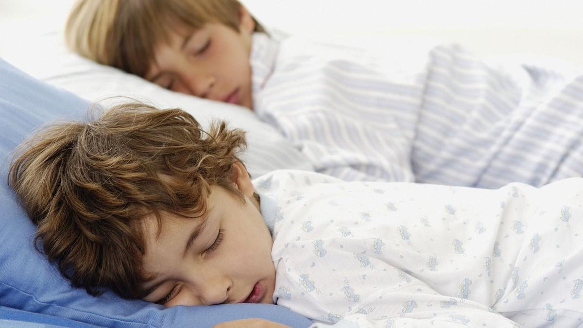 niños durmiendo