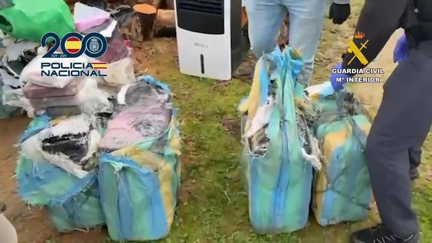 Más de 3.500 kilos de droga incautados y 17 detenidos en una operación policial de Sevilla que implica a Málaga