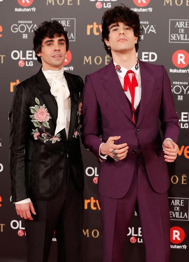 Javier Ambrossi y Javier Calvo en la alfombra roja de los Premios Goya 2018