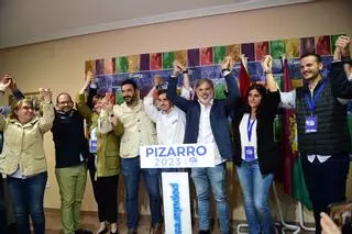 Pizarro logra la "hazaña" de su cuarta mayoría absoluta en Plasencia y Vox entra en el ayuntamiento