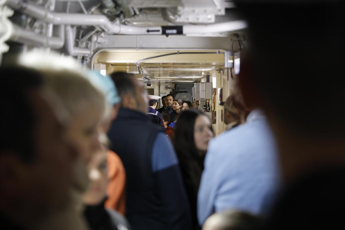 Las fotos de la fragata Álvaro de Bázan durante su visita a Cartagena