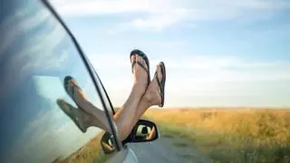 Ni Converse ni botas Dr. Martens: estos son los peores zapatos que te puedes comprar en rebajas según un podólogo