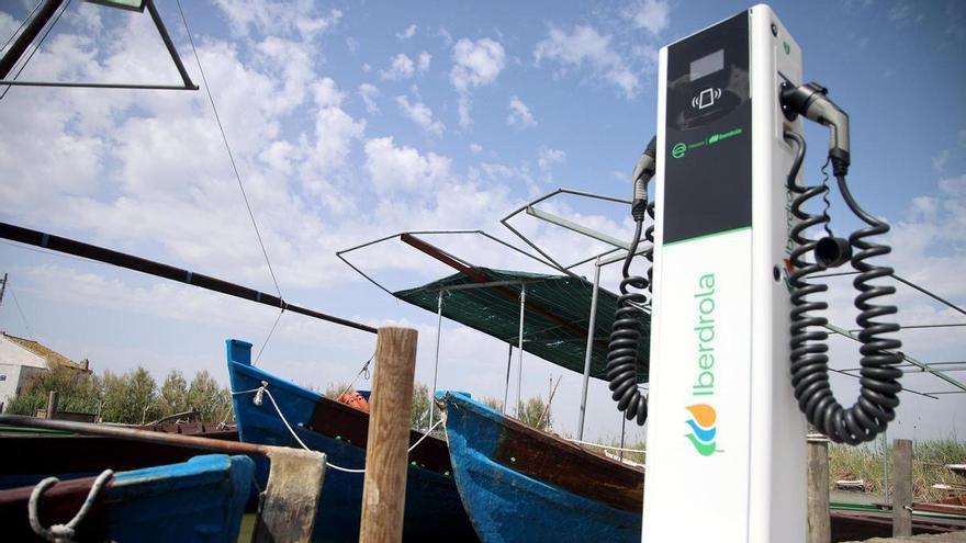 Del coche eléctrico a la barca de l'Albufera eléctrica