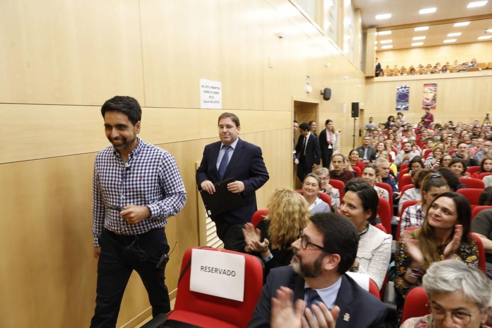 Premios Princesa de Asturias: Salman Khan muestra su método matemático en Gijón