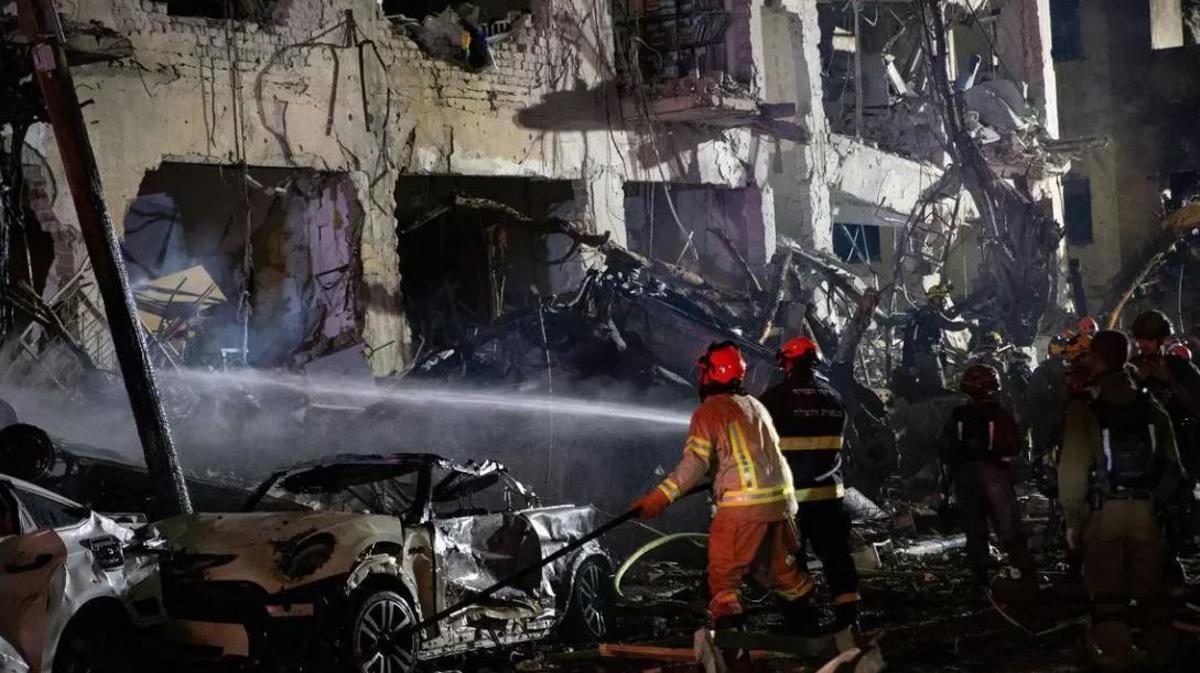 Imagen del bombardeo sufrido por Irán